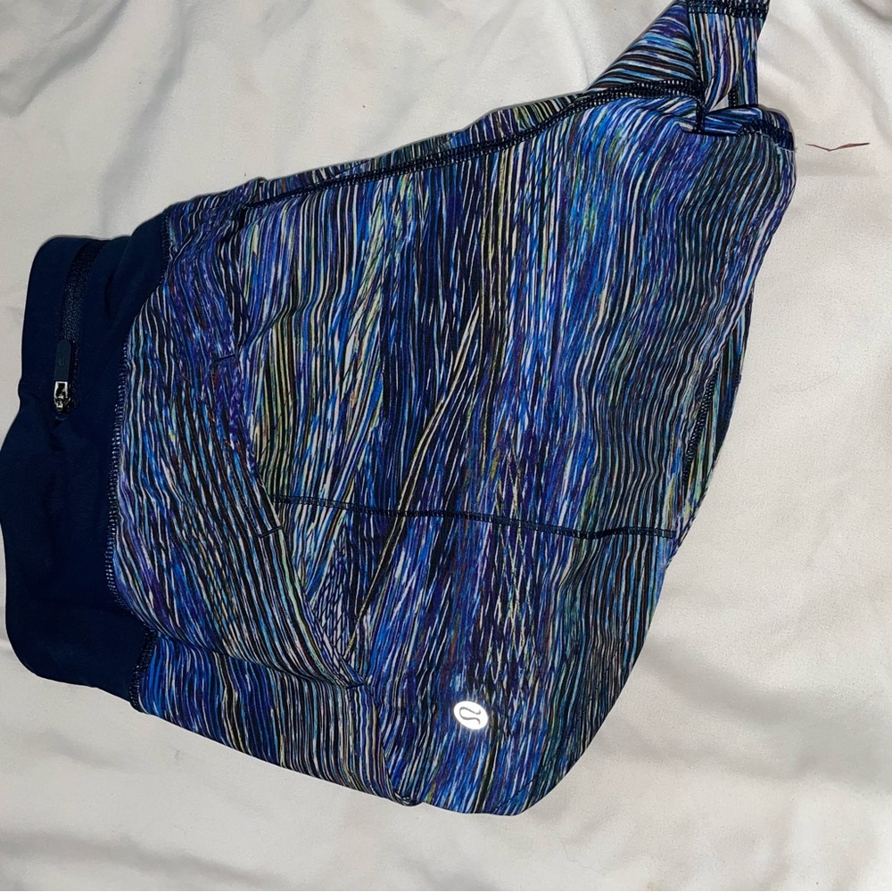 LULULEMON MULTICOLOR SHORTS
